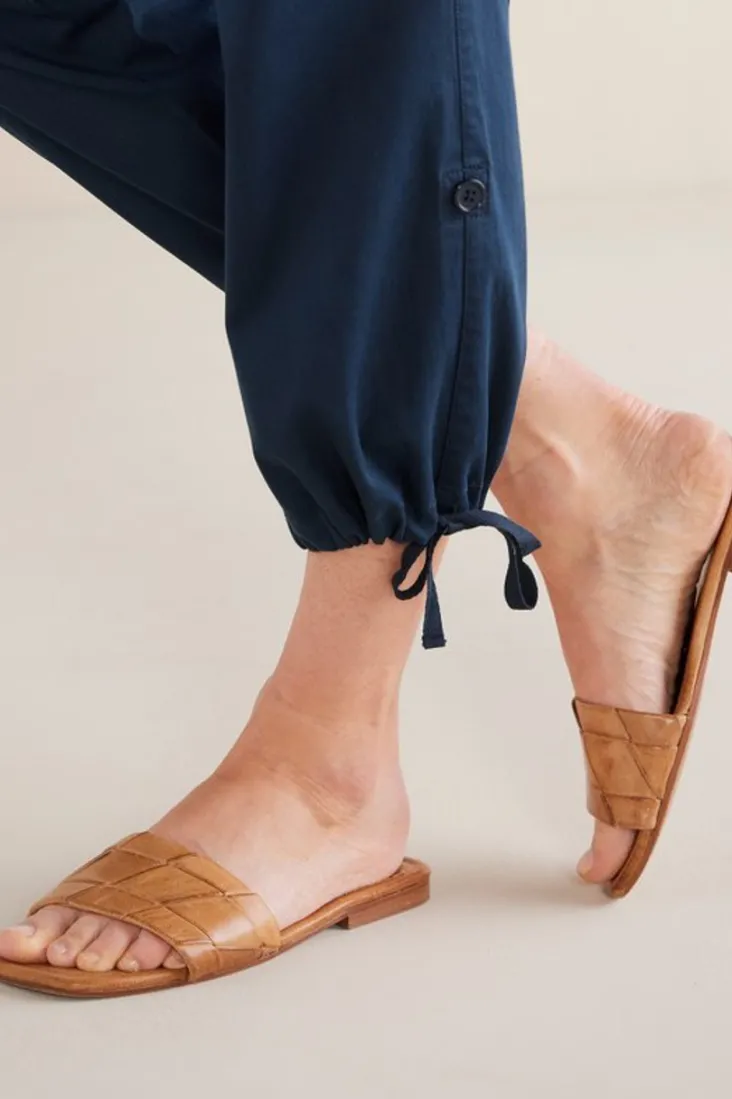 barbados_convertible_crop_pants_20.webp Online Soft Surroundings Barbados Convertible Crop Pants