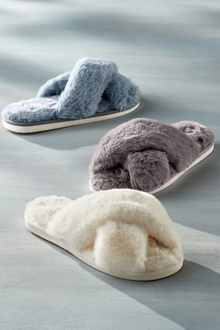 Best Sale Soft Surroundings Dreama Faux Fur Cross Band Slippers