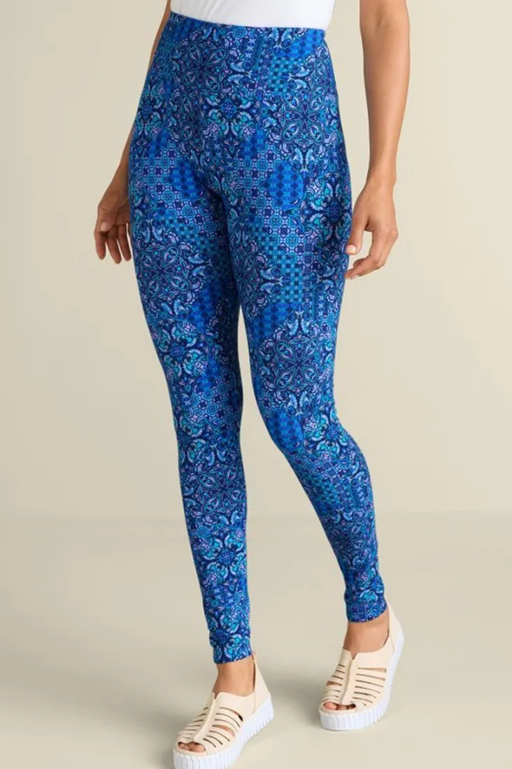 musthave_leggings_42.webp Shop Soft Surroundings Must-Have Leggings