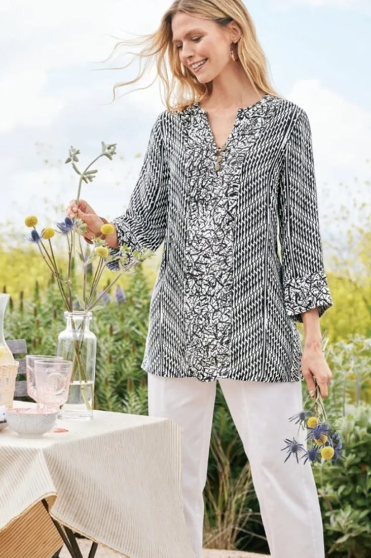 ravello_top_4.webp Best Soft Surroundings Ravello Top Black/WhiteAbstract
