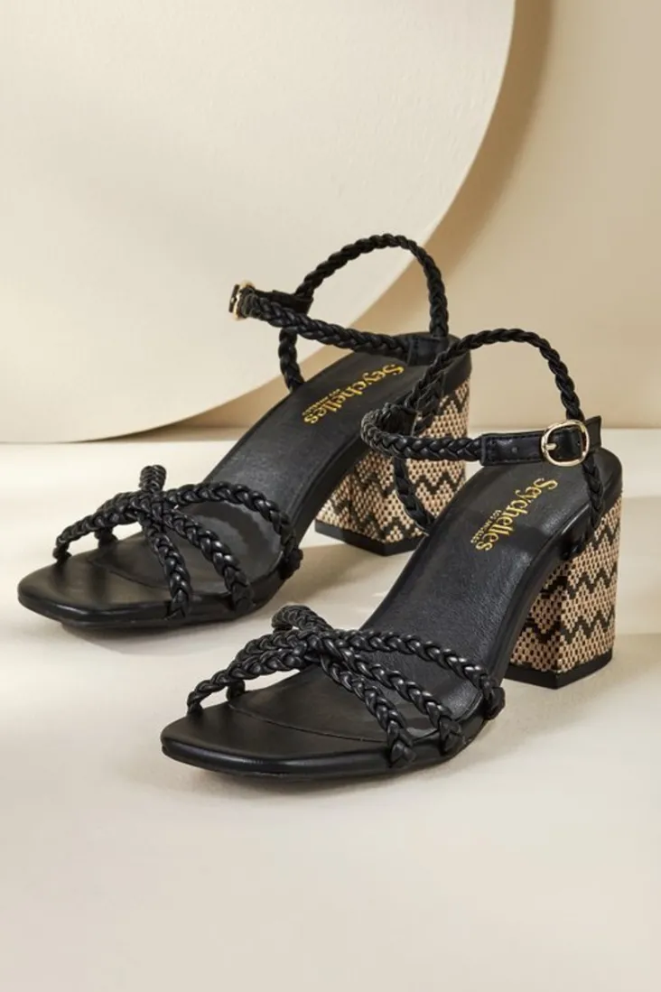 Store Soft Surroundings Seychelles Cater To You Sandal Black